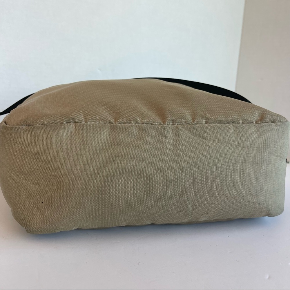 L.L. Bean Black and Tan Women  Messenger Bag - Picture 9 of 15